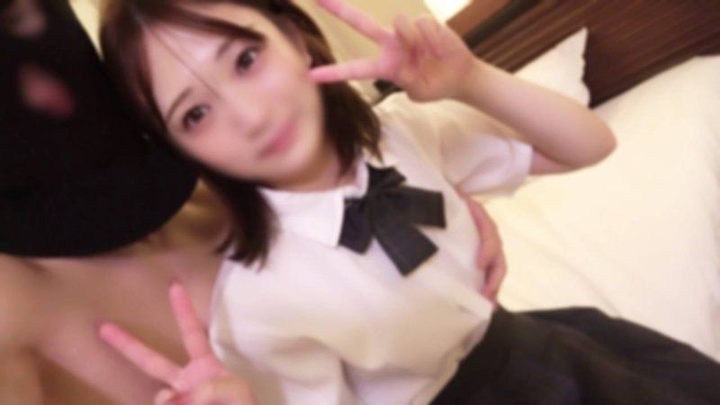 【豪華４発射】清純アイドル志望の美女、アイドルレッスンのオフの日に見せる麗しの姿。オジサンに交互に迫まれて甘く深いキスと生チンポ挿入、まさかの連続4回中出し！