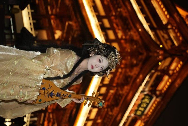 杏吧傳媒 濰坊巨乳護士掐脖猛操奶子晃成波浪