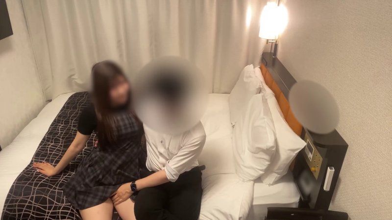 【有露臉】充滿愛嬌的F罩杯妹第二次！在外面用按摩棒＆偷偷地PLAY♡♡在房間裡也用無套雞巴多次高潮！！【前篇】No.394